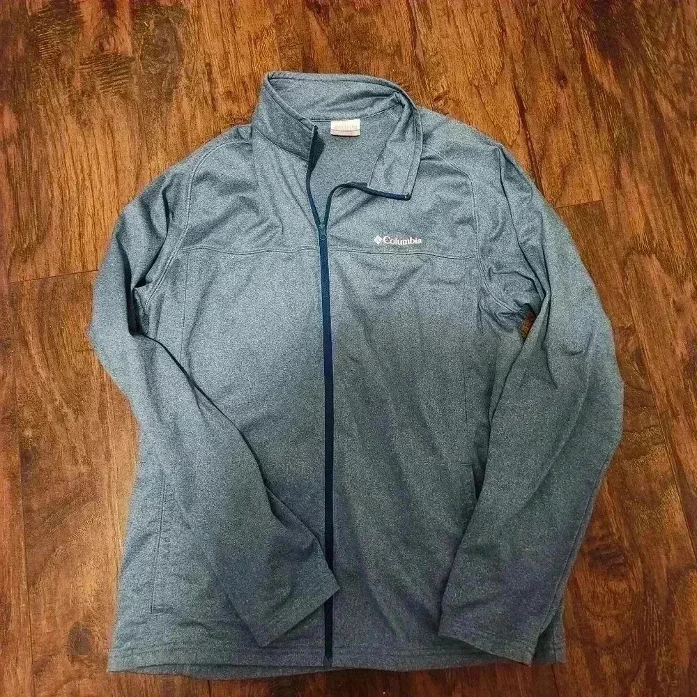 Mens Columbia Blue Full Zip Fleece. Size M